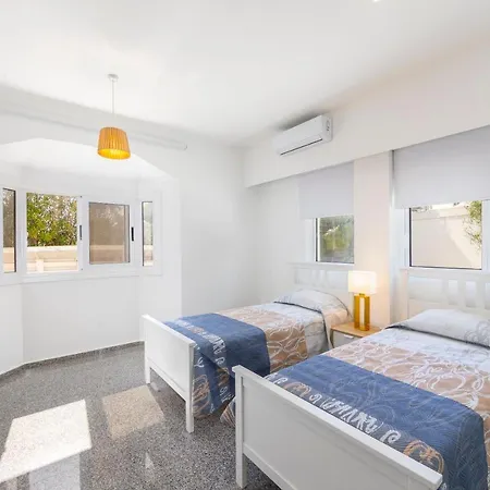 Coral Jewel - Six Bedroom With Private Swimming Pool Villa Pégeia