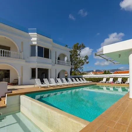 וילה Coral Jewel - Six Bedroom With Private Swimming Pool *